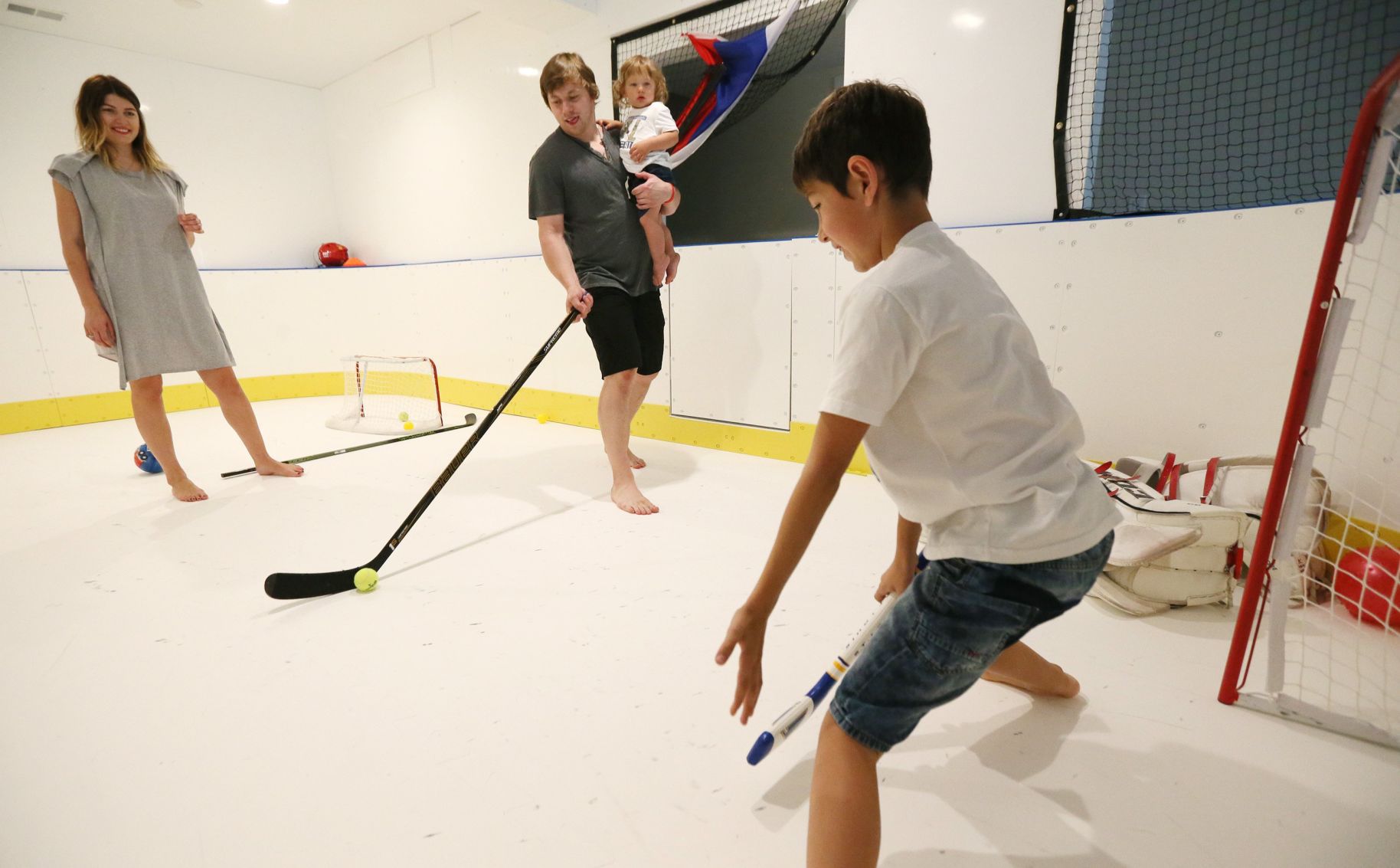 St. Louis Blues forward Vladimir Tarasenko and his family